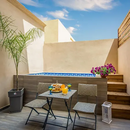 Apartment Aretousa